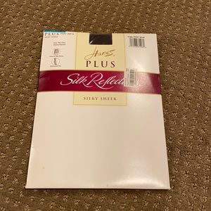 Hanes panty hose